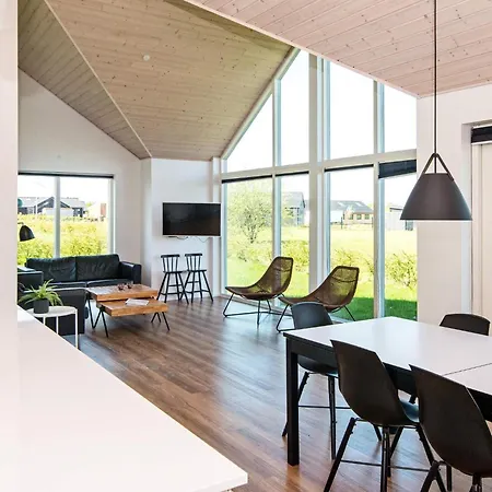 10 Person In Ferienhaus *