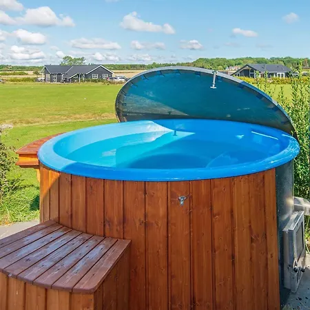 10 Person In Ferienhaus